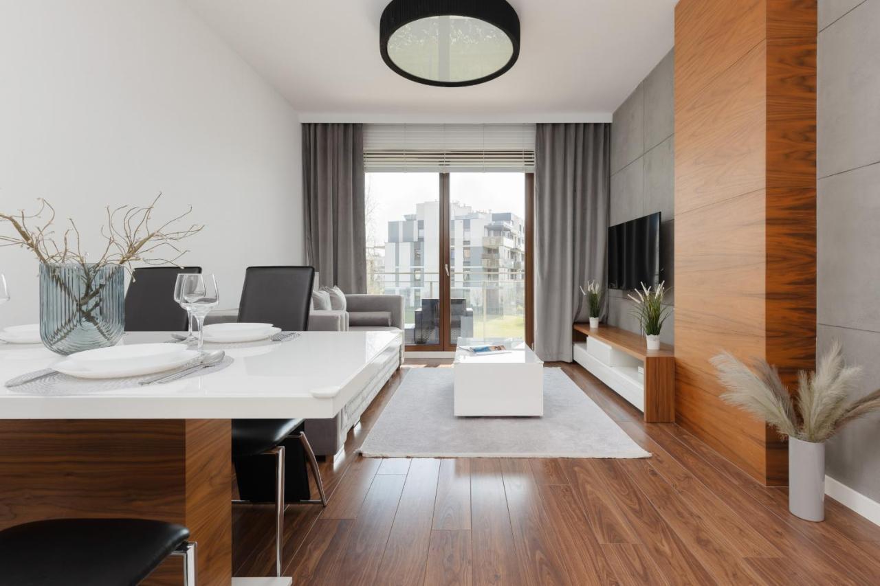Glamorous Wilanow Apartment By Renters Варшава Екстер'єр фото